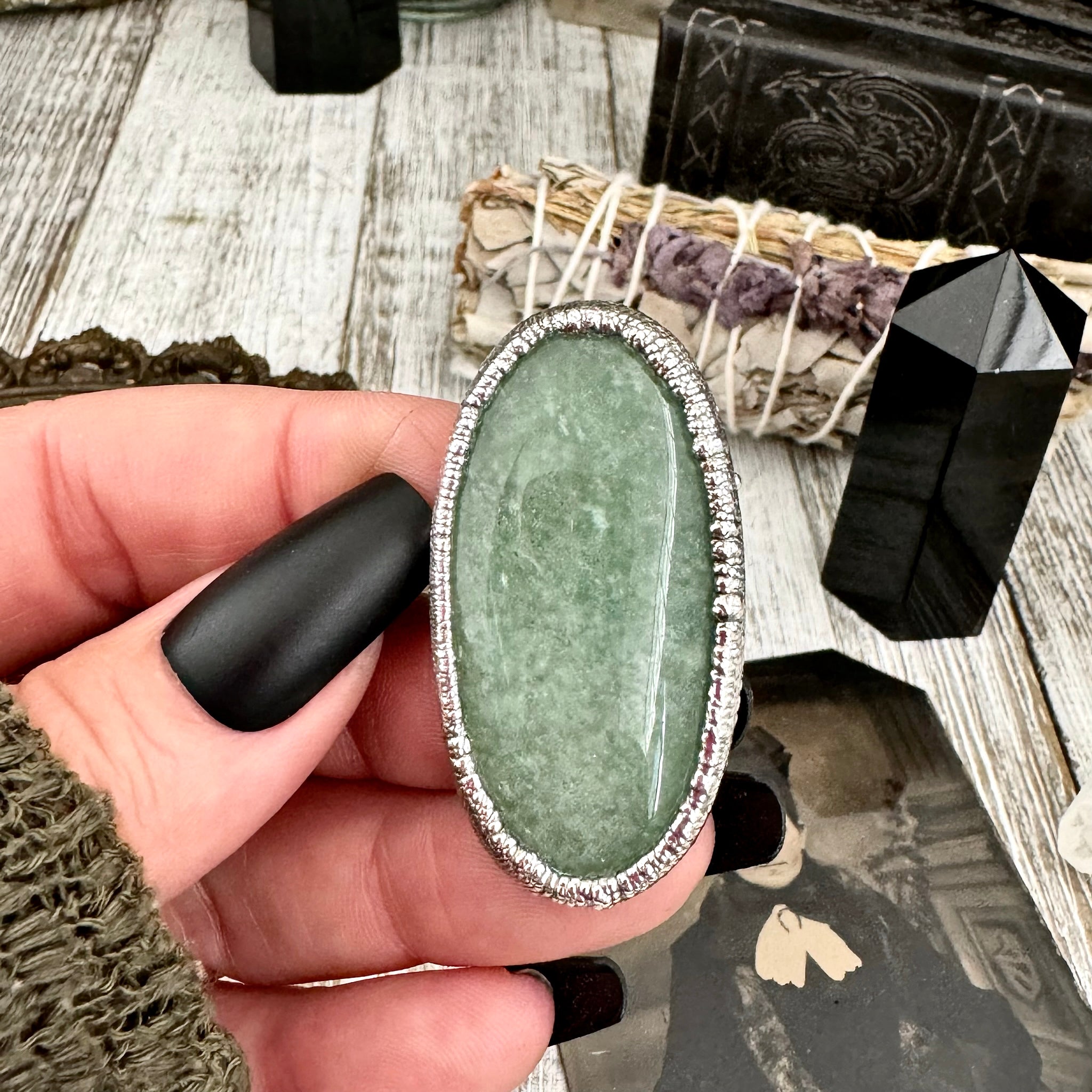 Store Aventurine ring size 7