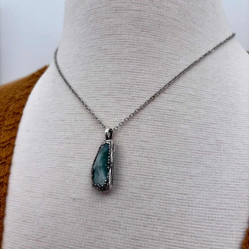 Dainty Aventurine Pebble Necklace In Silver  Foxlark Collection 