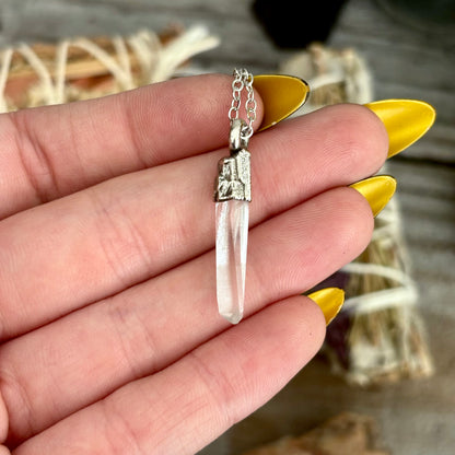 Dainty Raw Clear Quartz Necklace in Silver/ Foxlark Collection