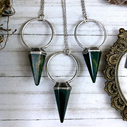 Silver Crystal Pendulum Necklace / Bloodstone Necklace in Silver.