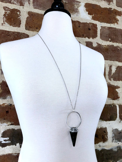 Silver Crystal Pendulum Necklace / Bloodstone Necklace in Silver.