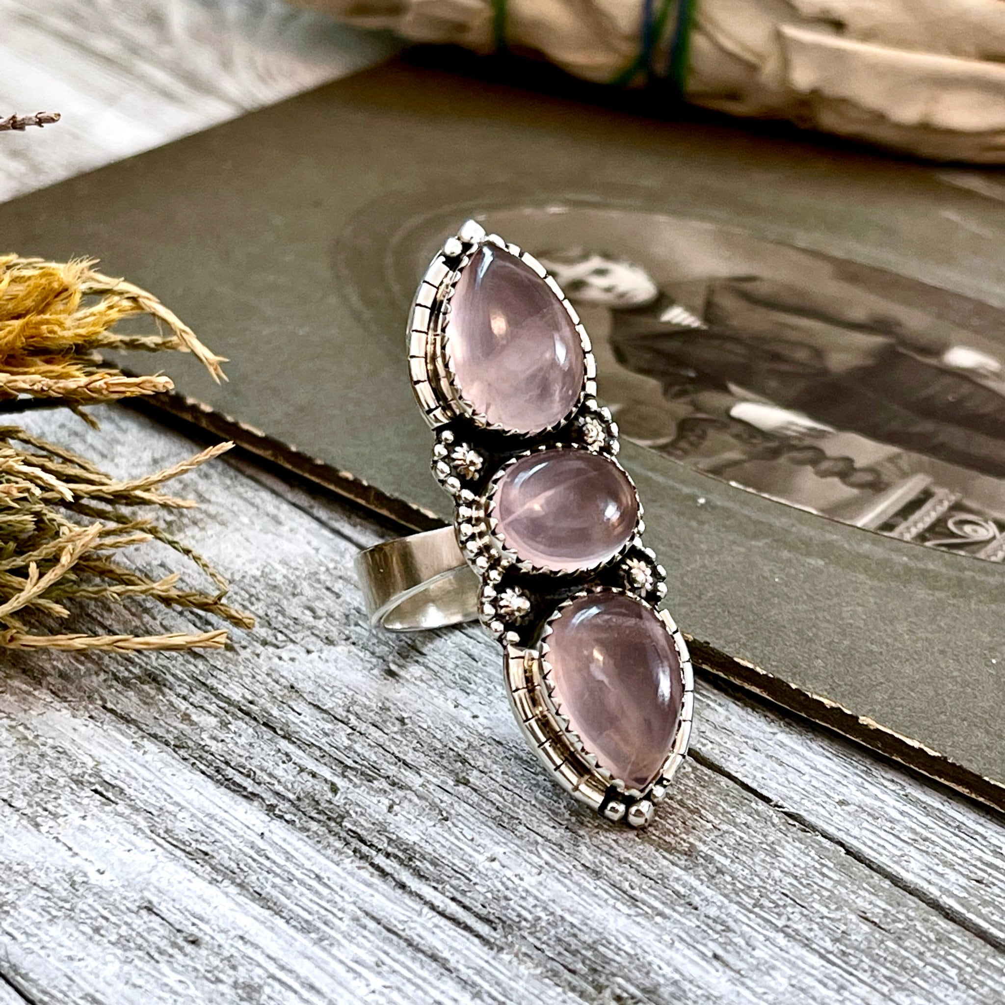 Rose quartz deals stone ring