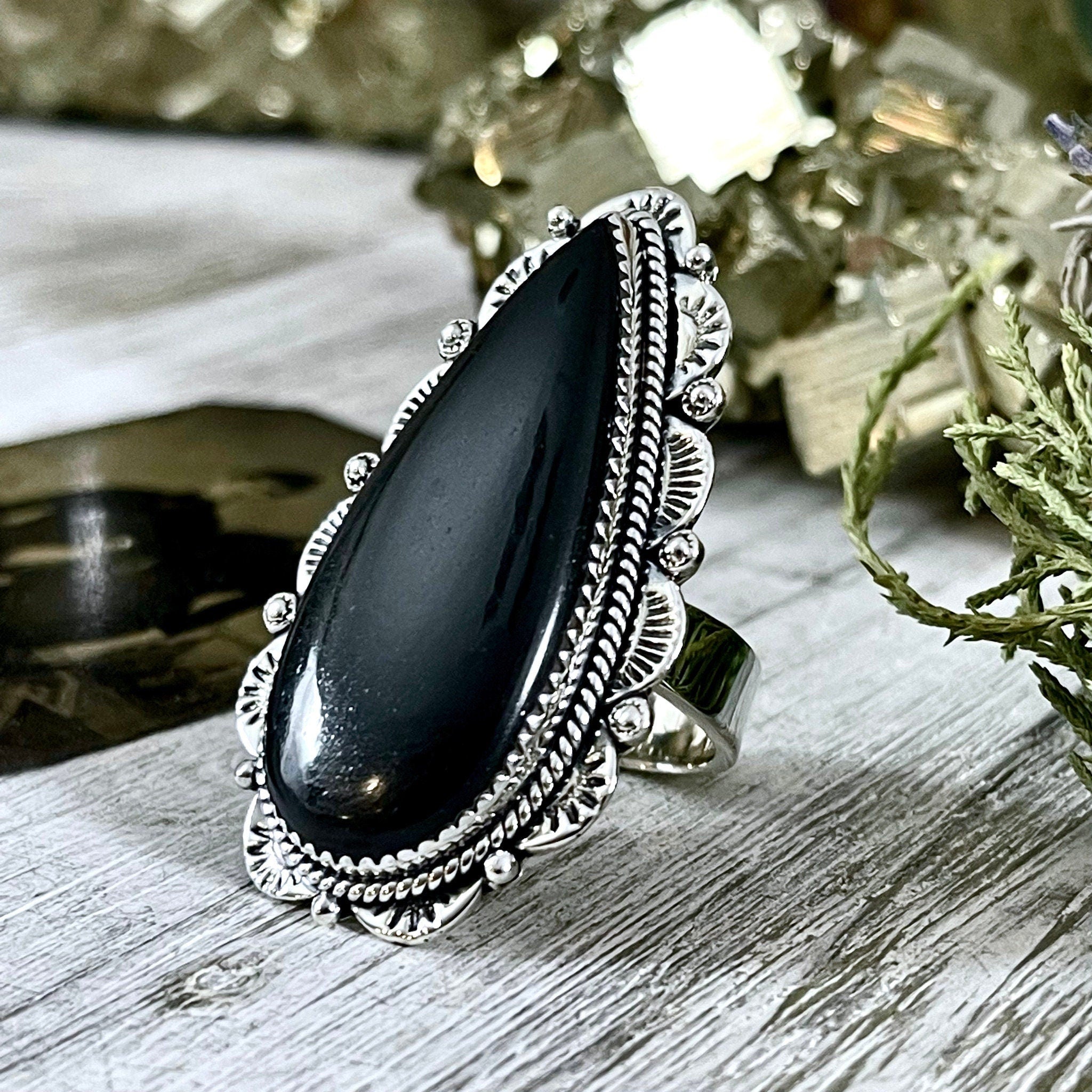 Teardrop onyx sale ring