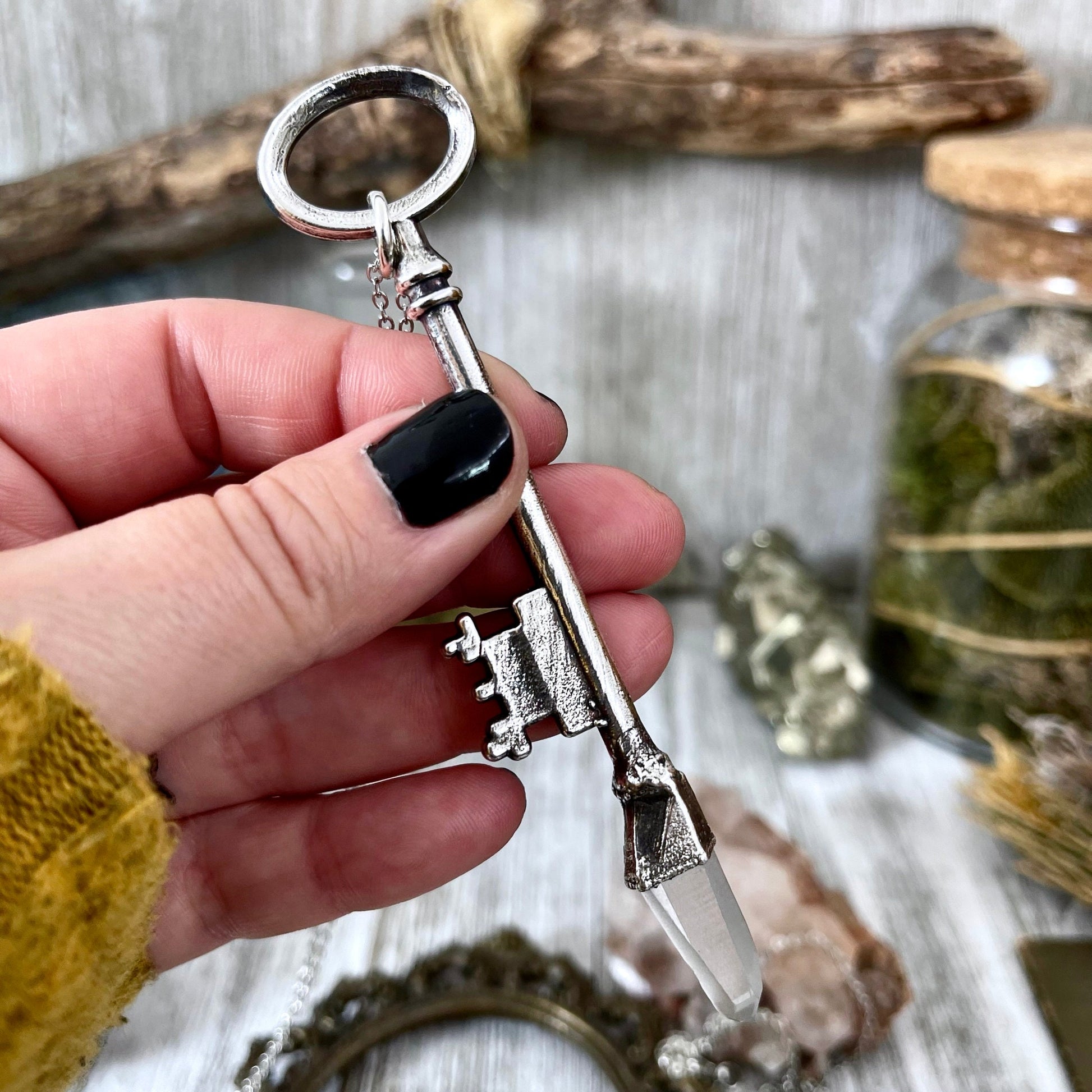 Raw Amethyst Crystal Vintage Skeleton Key Necklace Pendant in Fine Sil –  Foxlark Crystal Jewelry