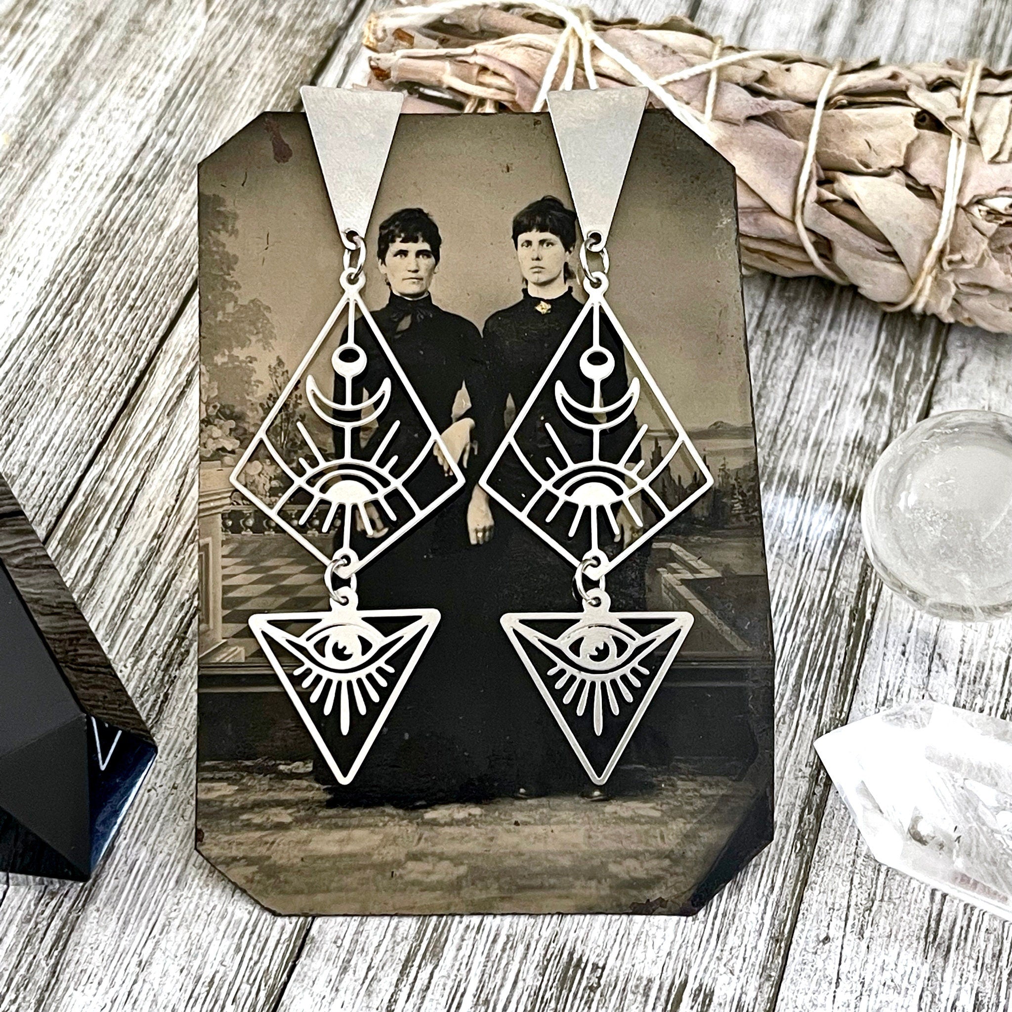 Big geometric deals earrings