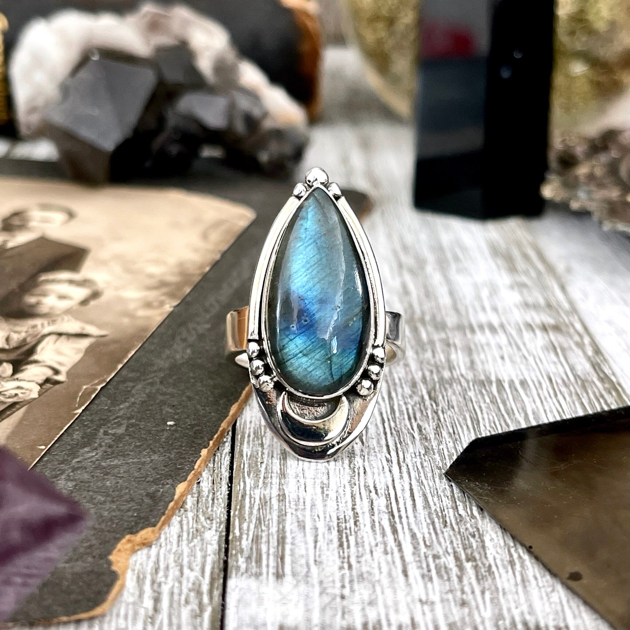 Sterling Silver and Labradorite Moon Ring, Moon Ring, Labradorite 2024 Ring, Labrador